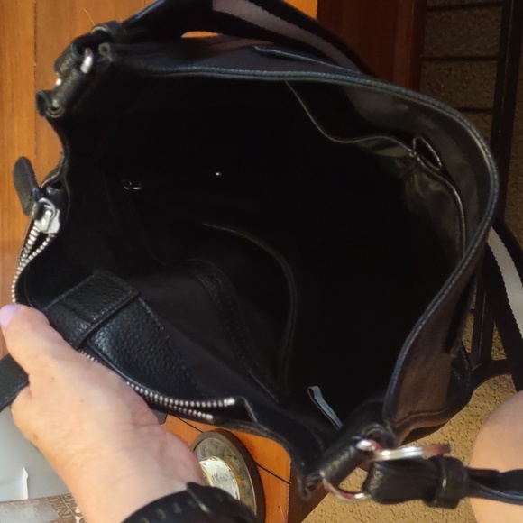 Purse - Picture 2 of 3